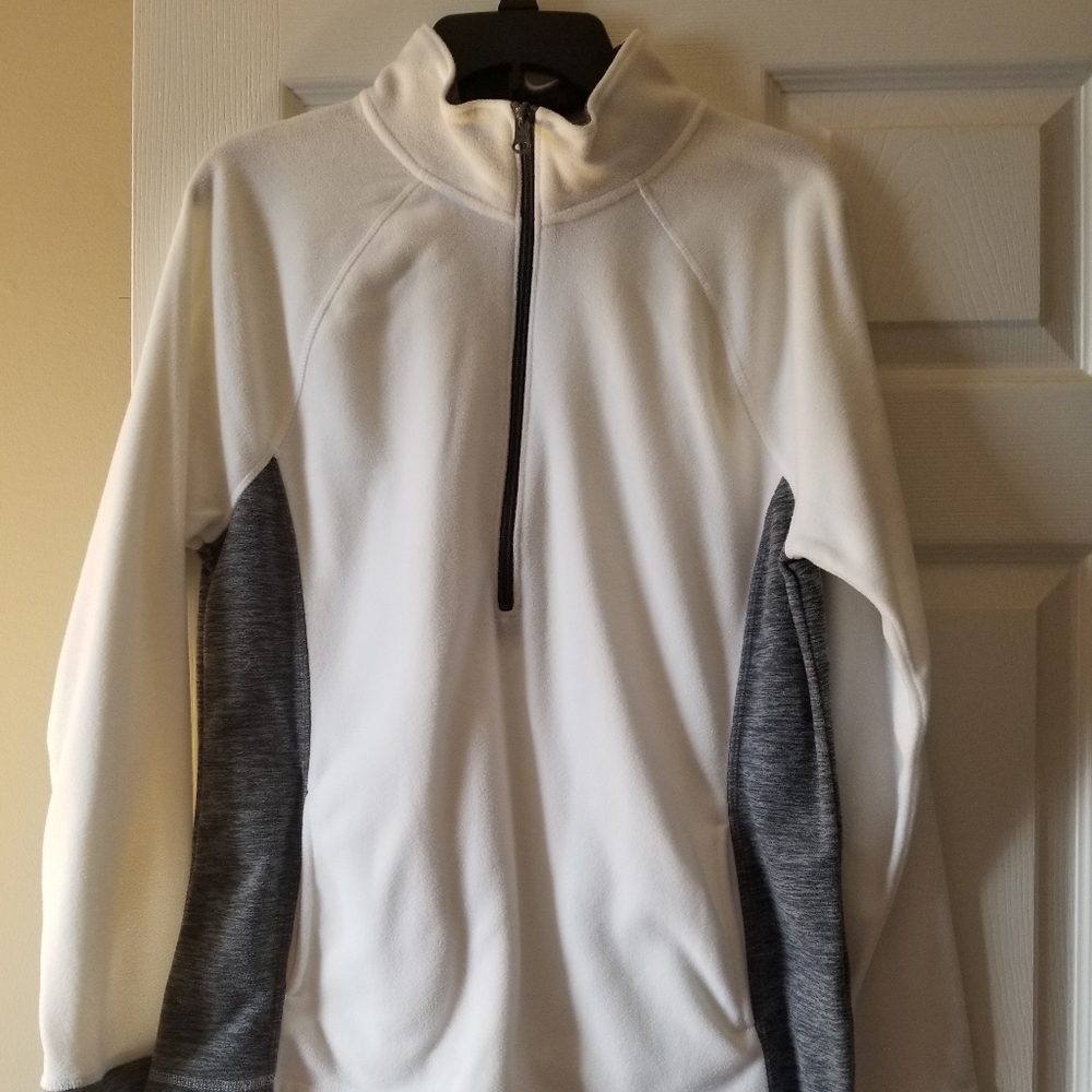 Junior's SO fleece sweatshirt